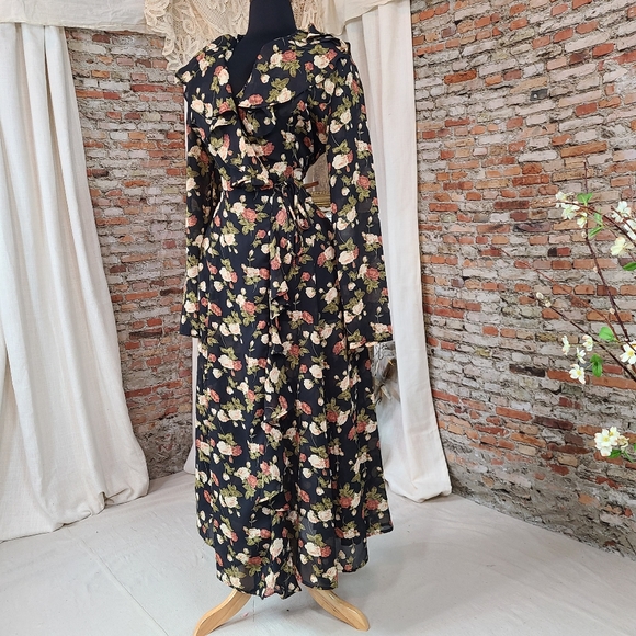 Vintage 1990's Floral Wrap Dress Witch Goddess Flowy Fall Roses 2000's - Picture 9 of 14